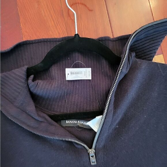 NWT Banana Republic Poncho - Super cozy  - Picture 2 of 4